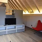 Airfield Living - Airport מלון Sandweiler