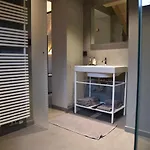 Airfield Living - Airport