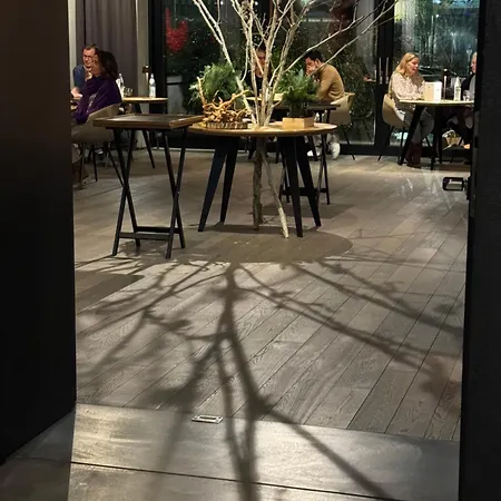 Airfield Living - Airport Ξενοδοχείο *