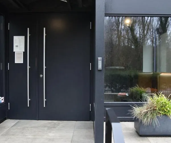 Ξενοδοχείο Airfield Living - Airport *