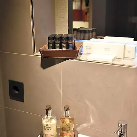 Airfield Living - Airport 酒店 Sandweiler