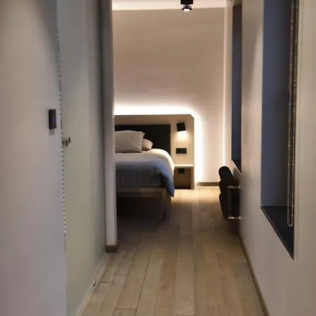 Airfield Living - Airport * Sandweiler