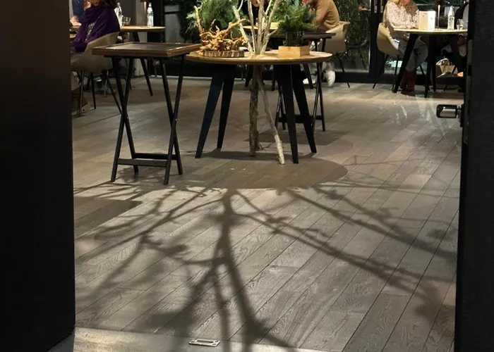 Airfield Living - Airport Hotell *