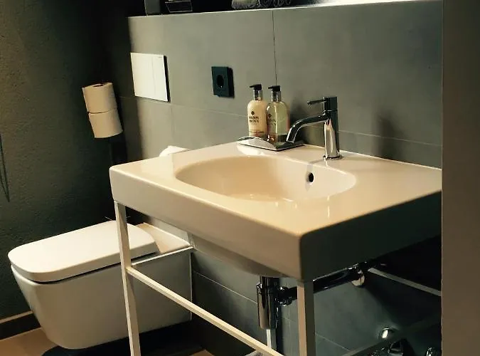 Hotell Airfield Living - Airport Sandweiler